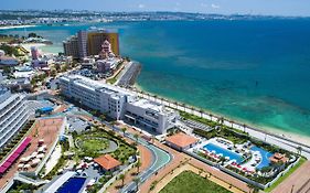 Doubletree By Hilton Okinawa Chatan Resort